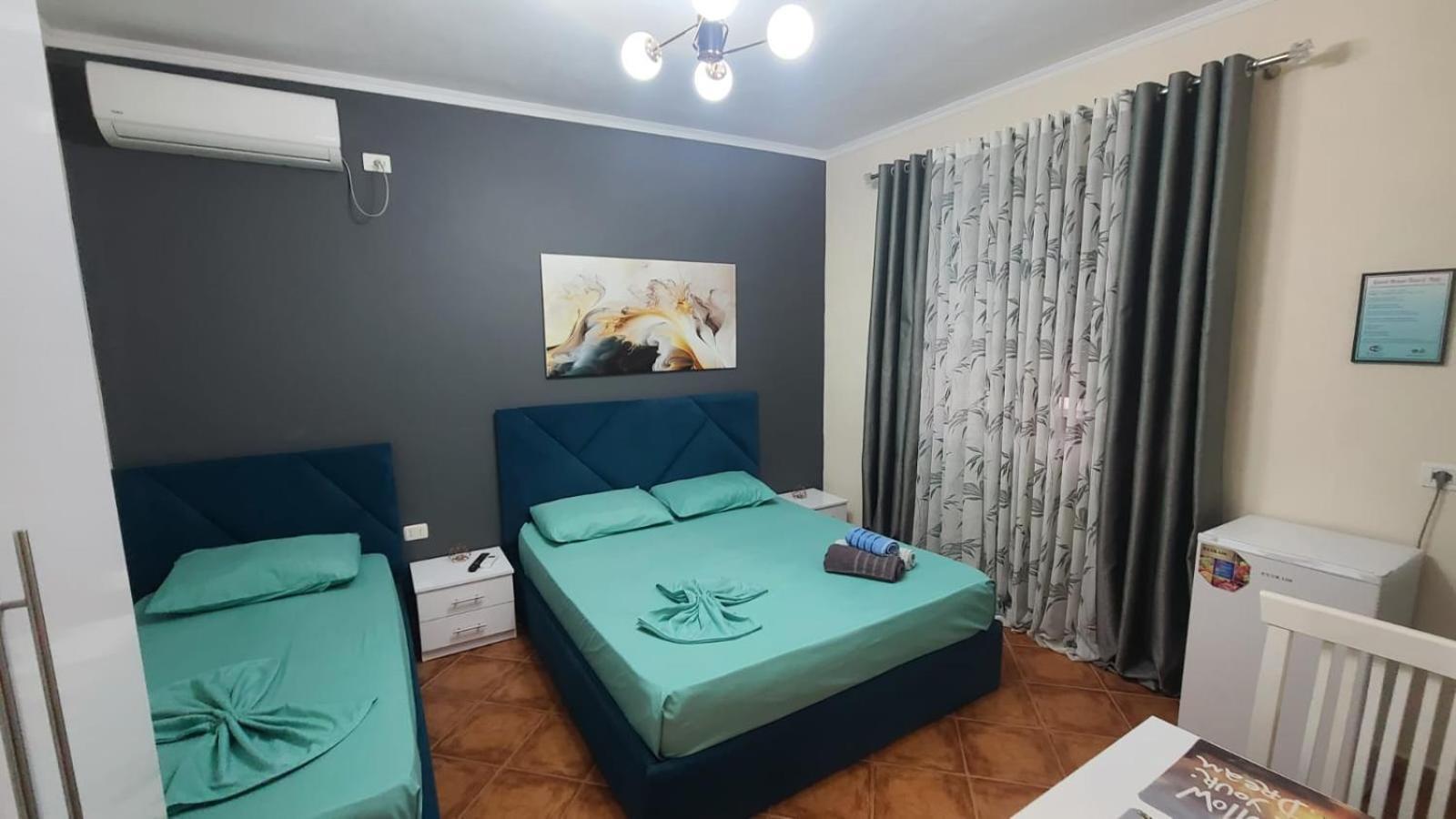 Guest House Tian & Hojz Дуррес Экстерьер фото