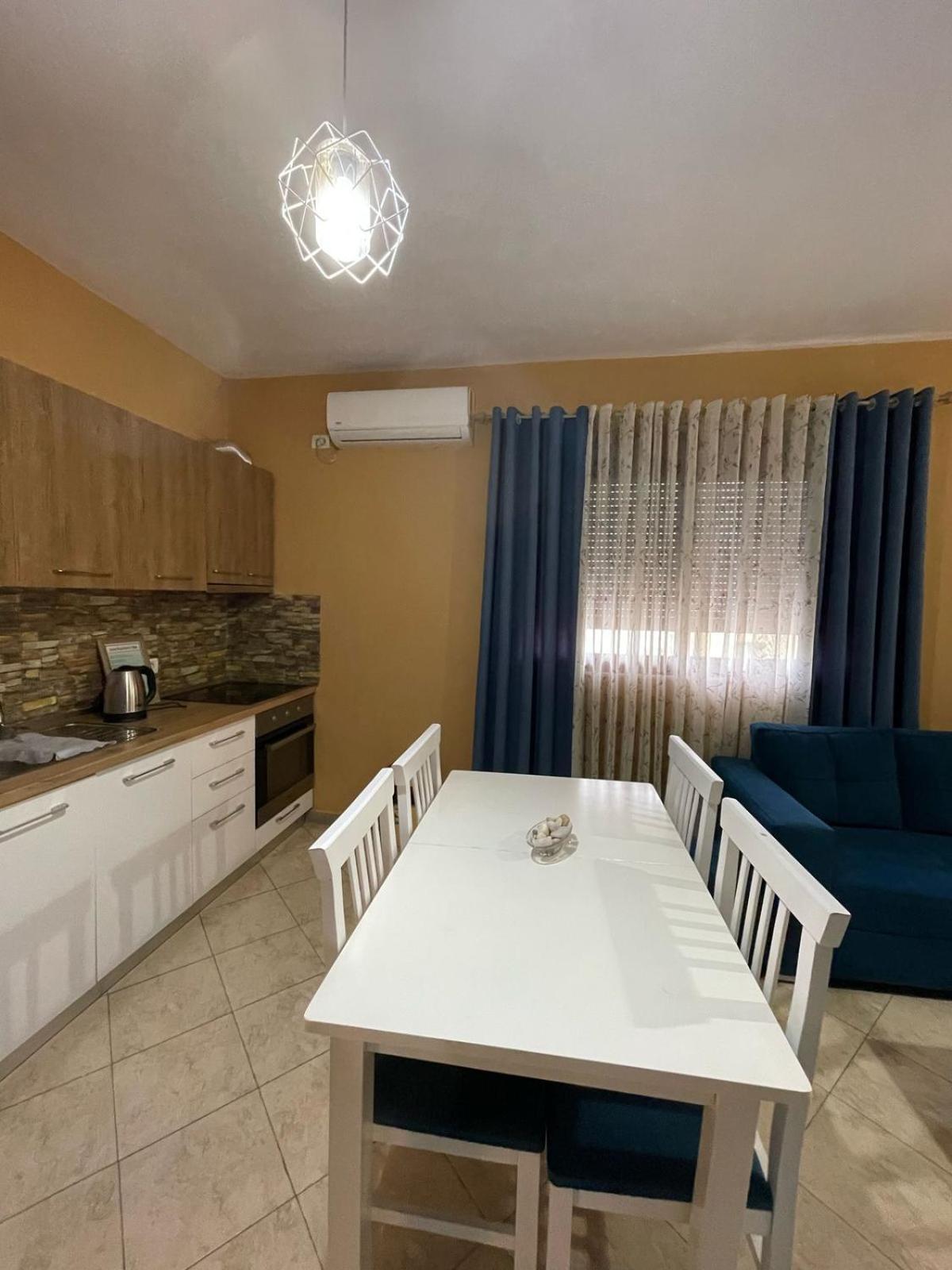Guest House Tian & Hojz Дуррес Номер фото